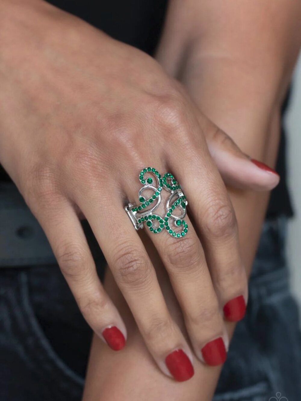 Paparazzi Jewelry Accessories - Billowing Beauty - Green Ring - Vintage